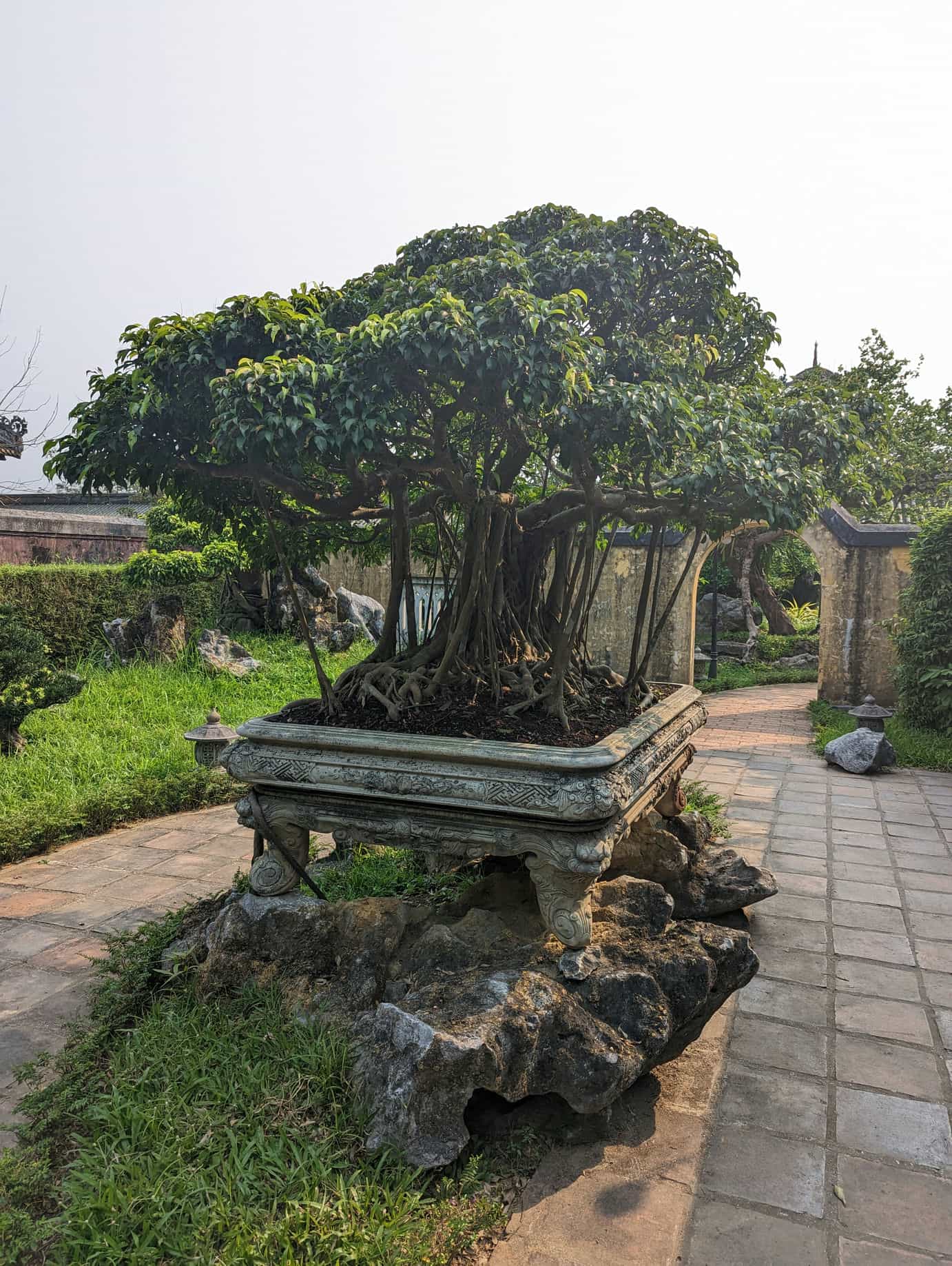 jardins citadelle Hué jardins citadelle Hué