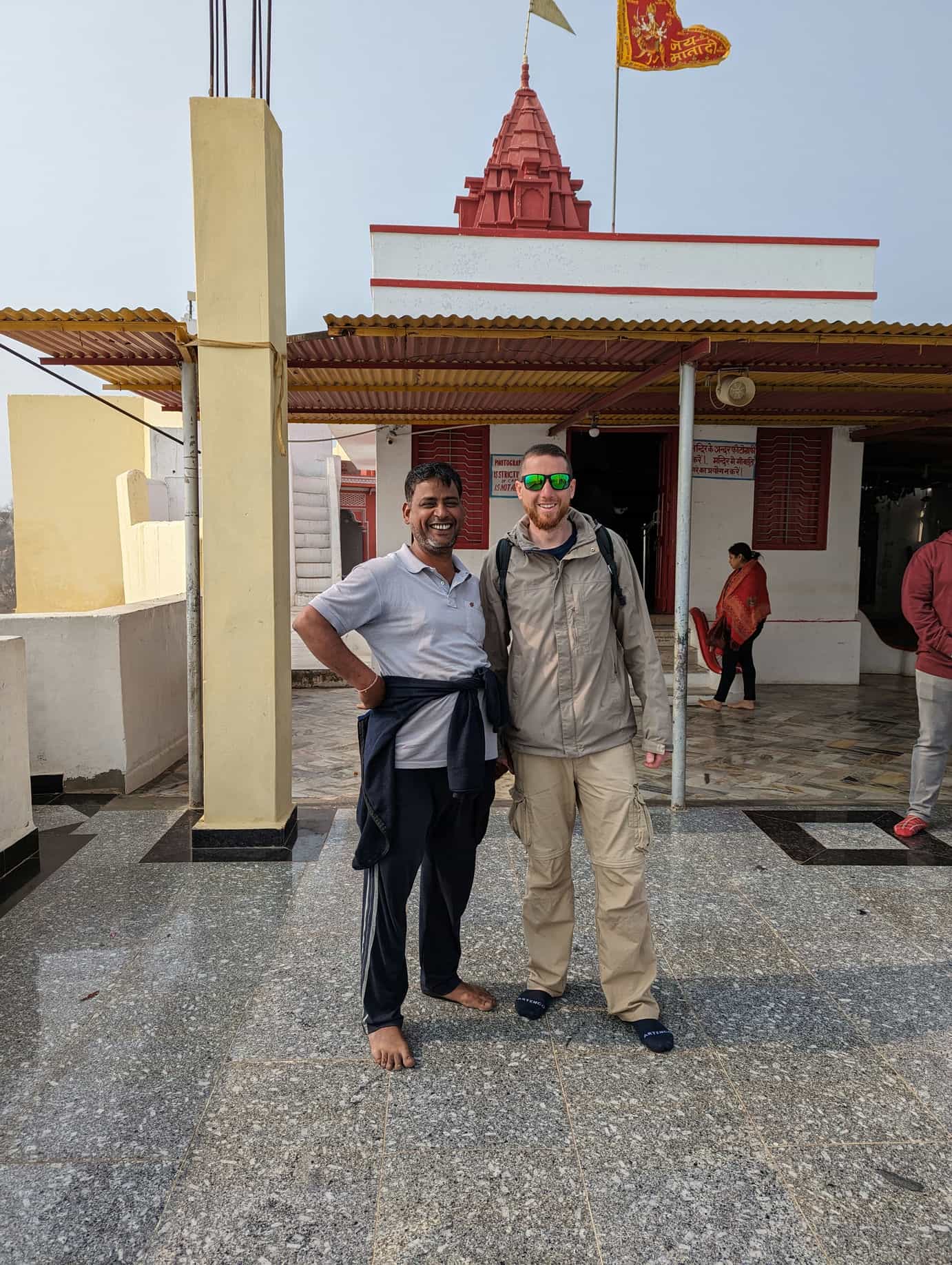 Mickael et Rohit notre chauffeur privé Savitri Mata temple Mickael et Rohit notre chauffeur privé Savitri Mata temple