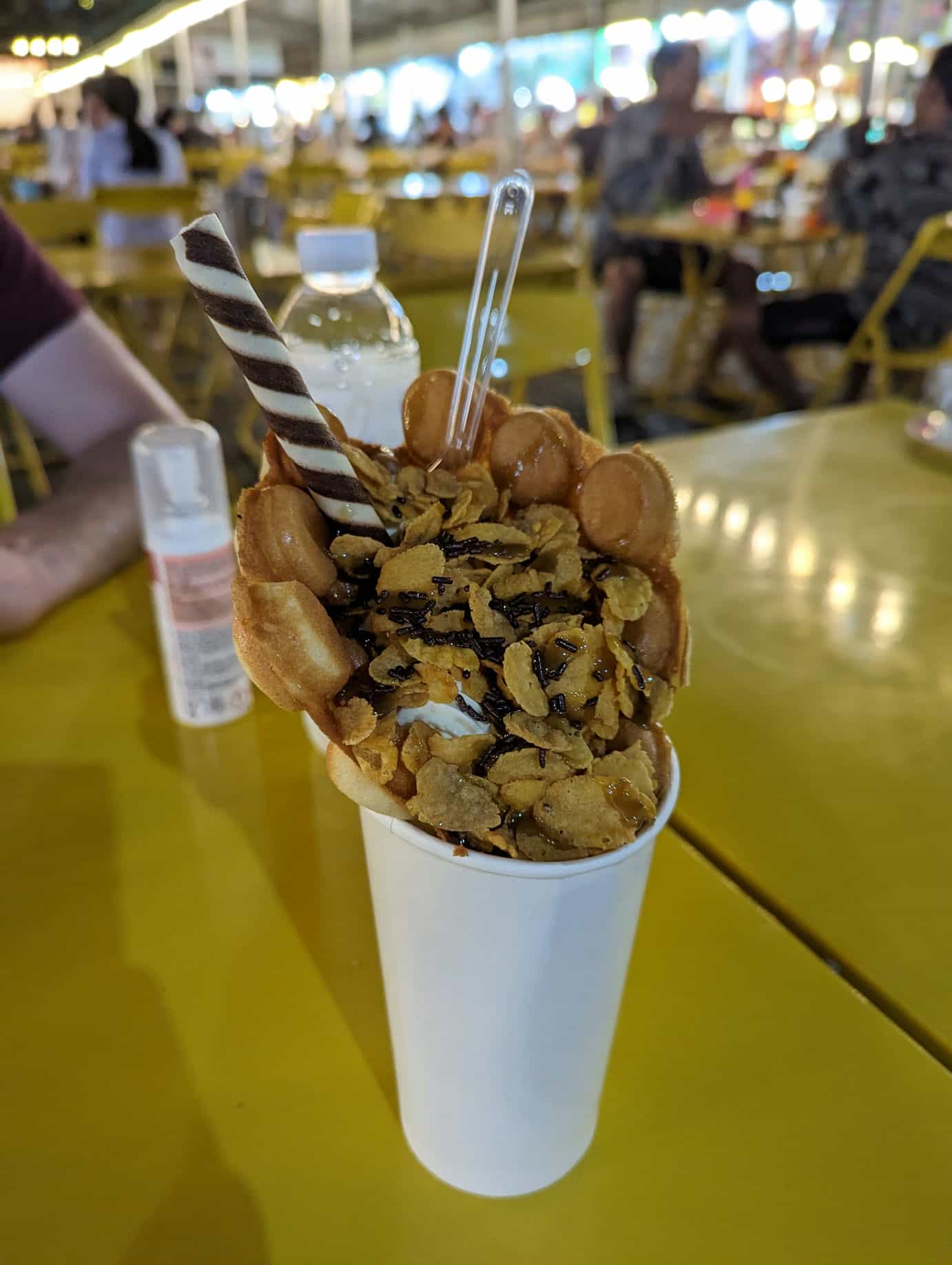 Bazar de nuit chiang rai bubble waffle Bazar de nuit chiang rai bubble waffle