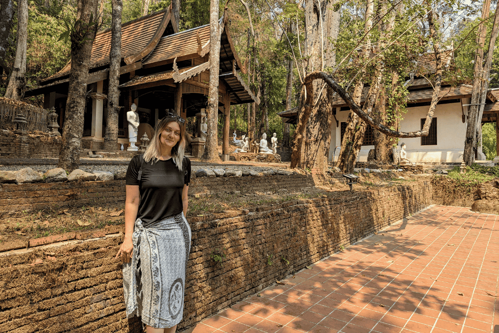 temple wat pha lat temple wat pha lat